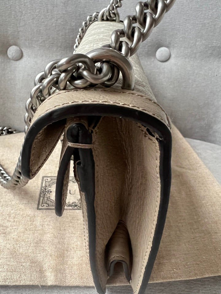 Gucci Dionysus GG Small Shoulder Bag in White and Beige Canvas (RRP £2,130)
