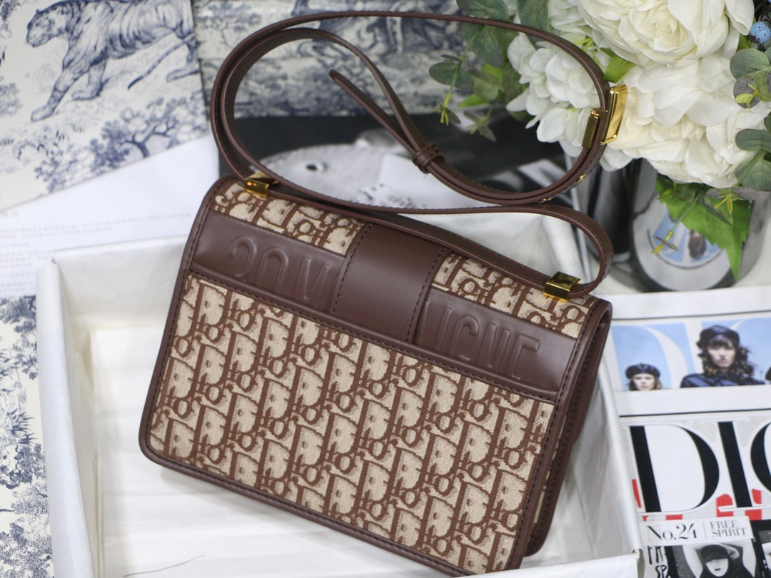 Christian Dior 30 Montaigne Bag