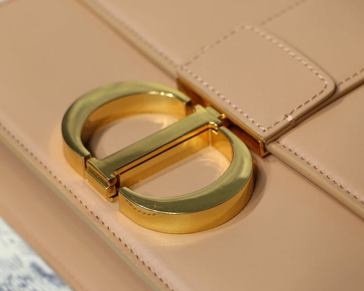 Christian Dior 30 Montaigne Bag