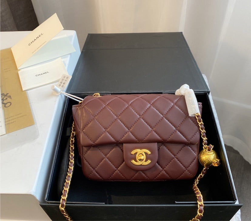 Burgundy Top Quality Chanel woman handbag