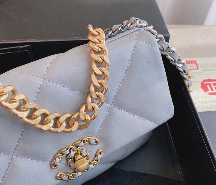 Top Quality Chanel Leather Handbag