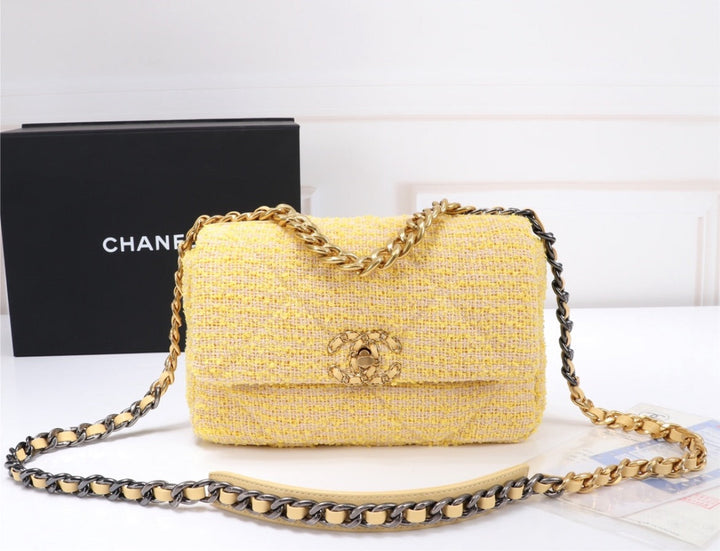 New woman Top Quality Chanel spring Handbag