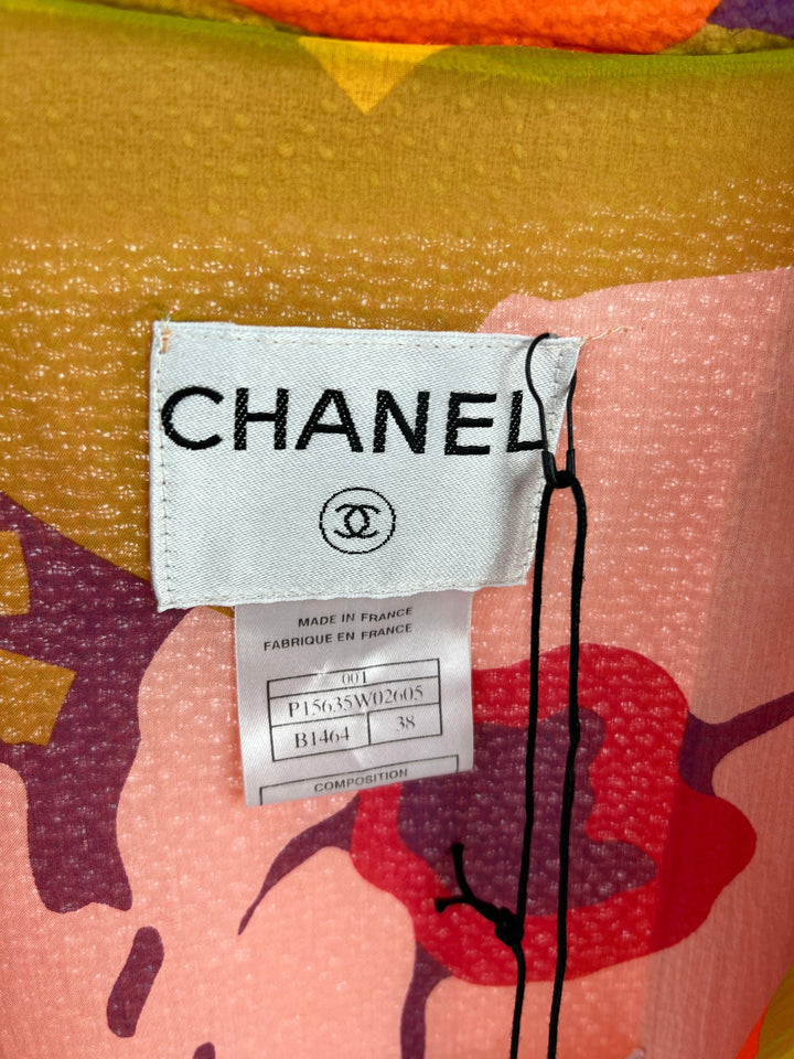 *FIRE PRICE* Top Quality Chanel Peach Three Piece Set with Multicoloured Silk Trim and Shoulder Pad Detailing FR 38 (UK 10)