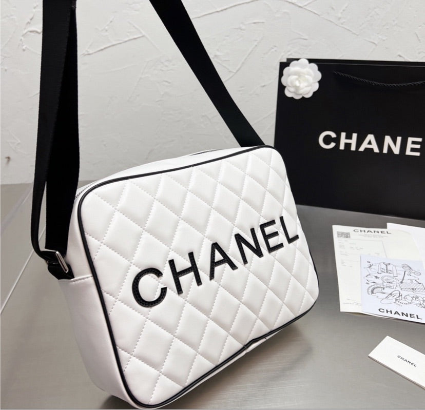 Top Quality Chanel woman Shoulder bag