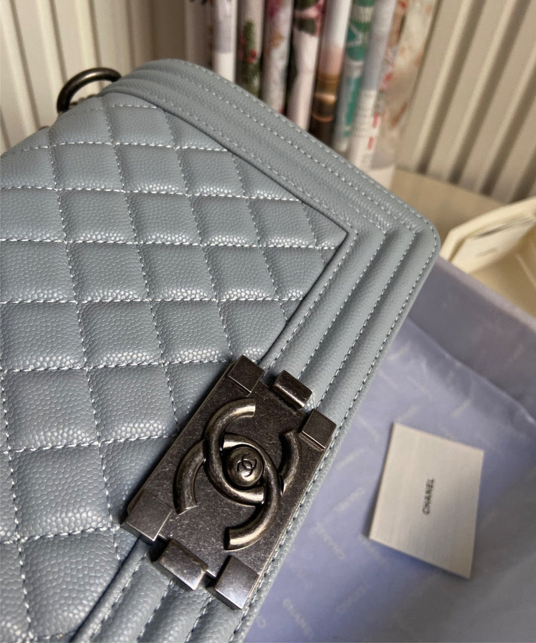 Woman Top Quality Chanel shoulder handbag