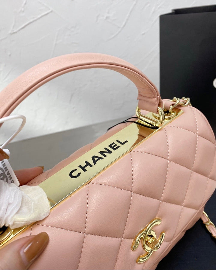 Top Quality Chanel Leather woman handbag