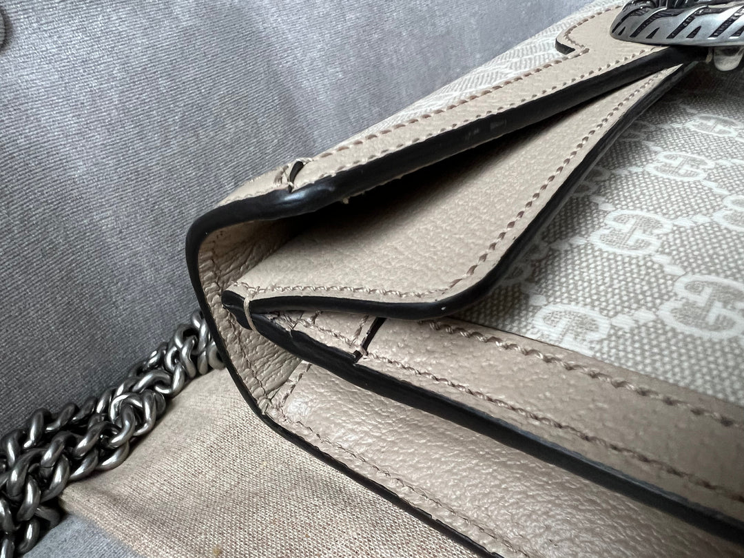 Gucci Dionysus GG Small Shoulder Bag in White and Beige Canvas (RRP £2,130)