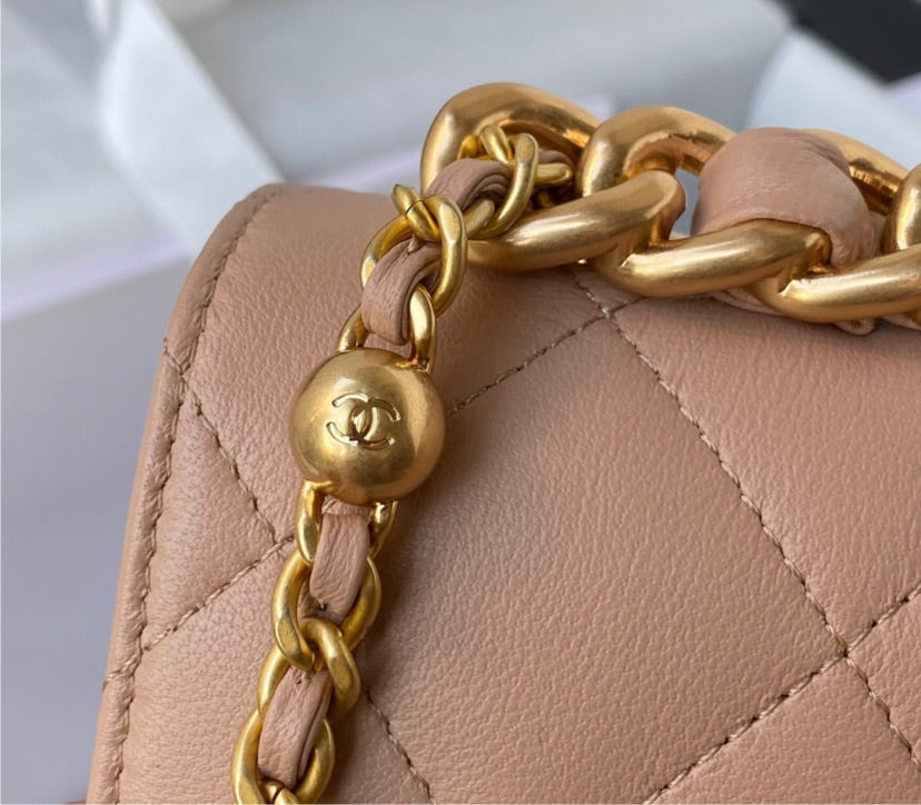 New woman Top Quality Chanel handbag