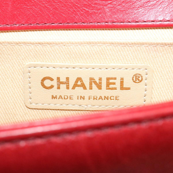 Chanel Boy  Matelasse Chain New Shoulder Bag Leather Red CC Auth knn010