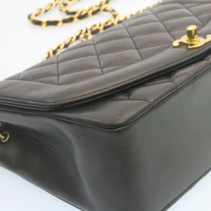 Top Quality Chanel Chain Turn Lock Diana Matelasse Shoulder Bag Lamb Skin Black Auth knn076