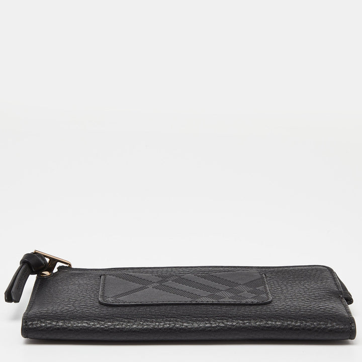 BURBERRY Black Leather Zip Bifold Wallet
