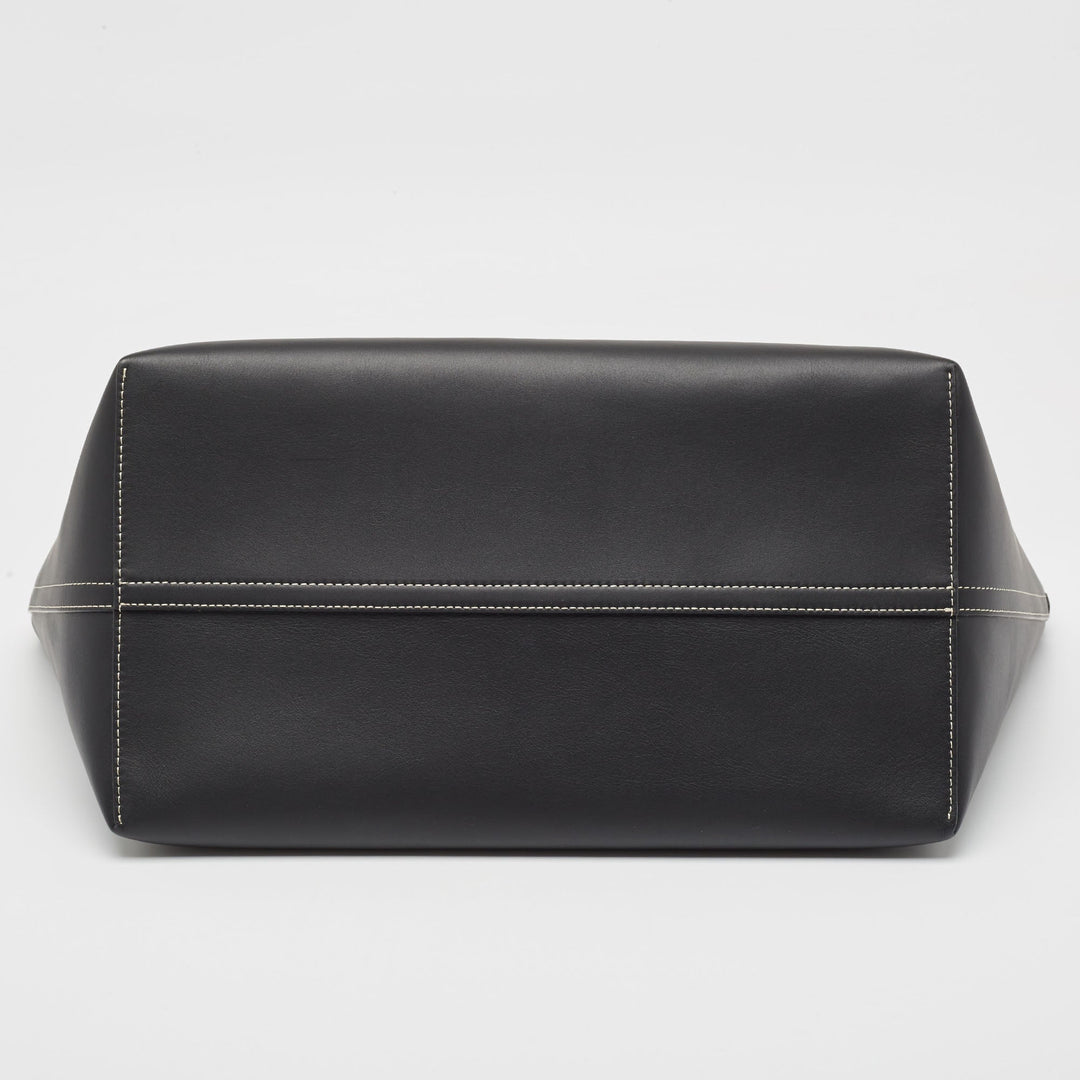 Burberry Black Leather Medium Soft Pocket Tote