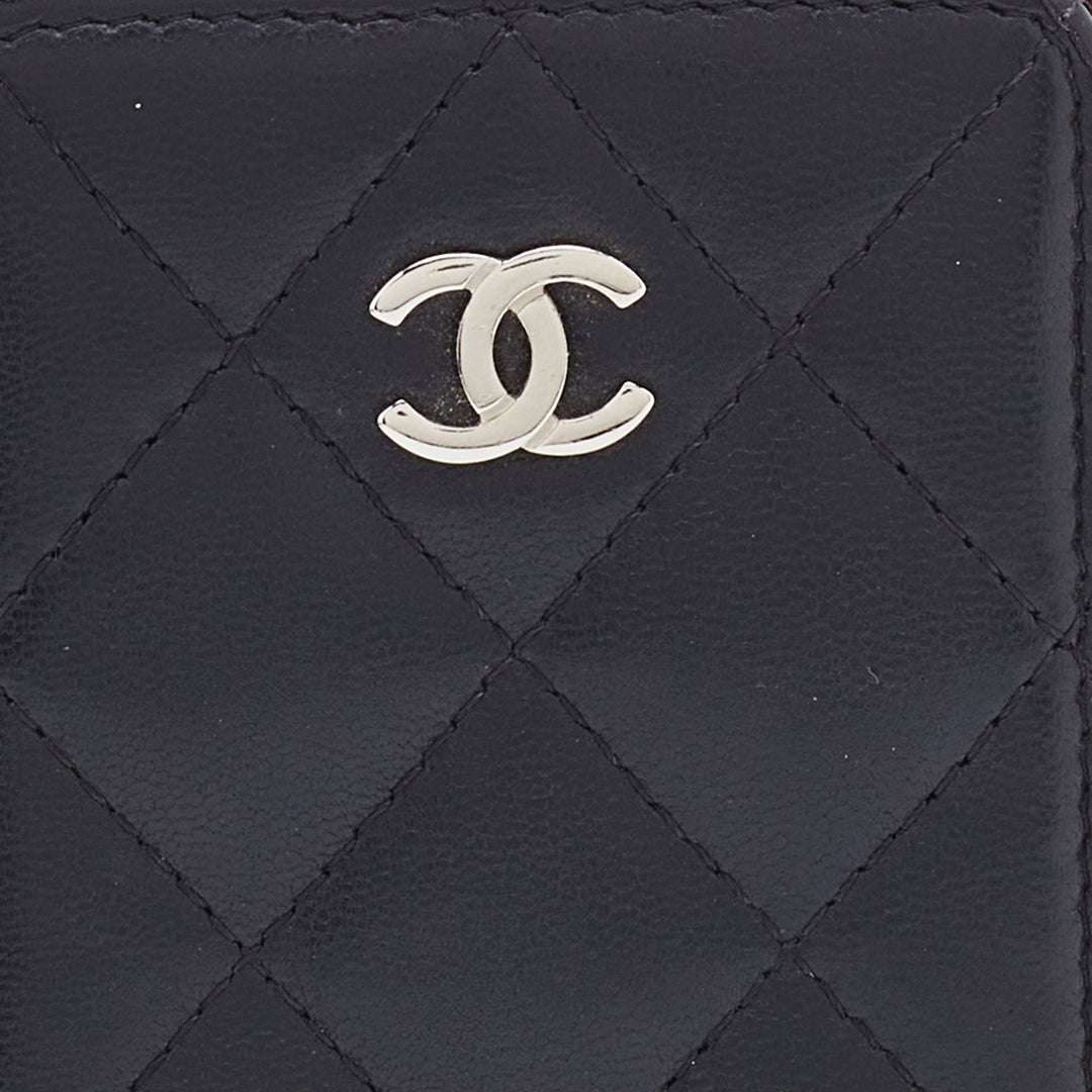 Chanel Black Quilted Leather CC iPhone4/5 Case