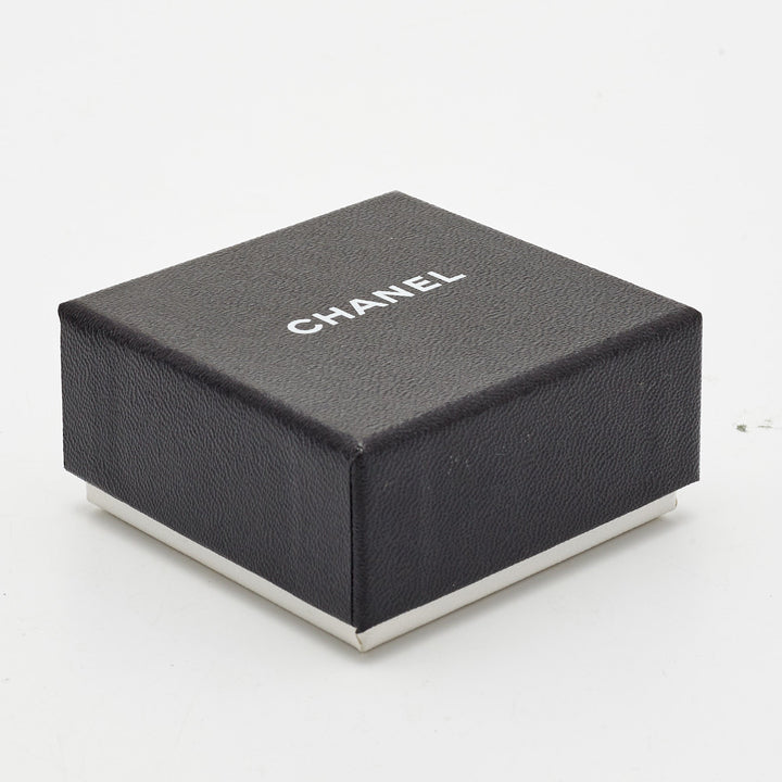 Top Quality Chanel CC Enamel Gold Tone Ring Size 52