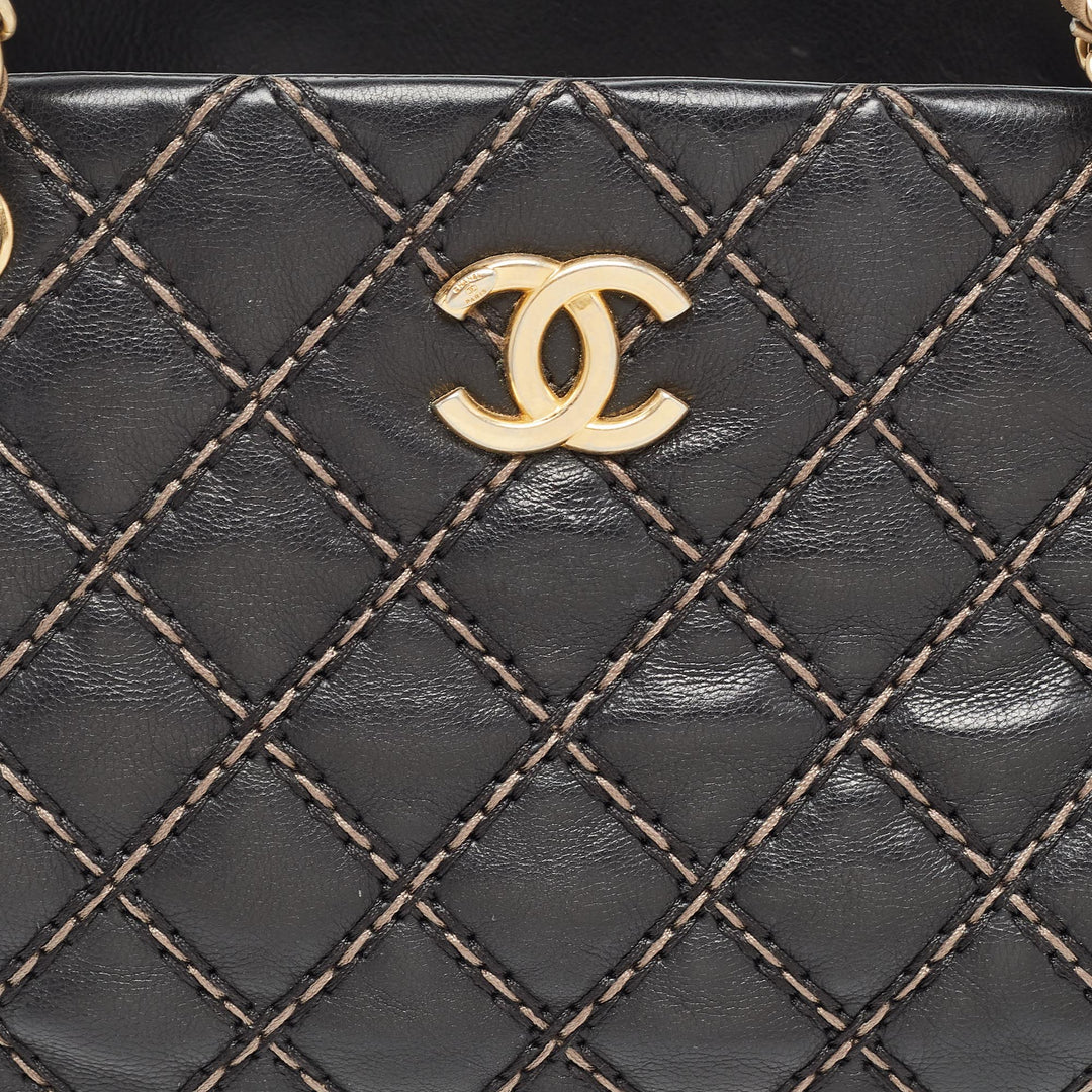 Chanel Black/Beige Quilted Leather Paris Dallas Chic Stitch Bag