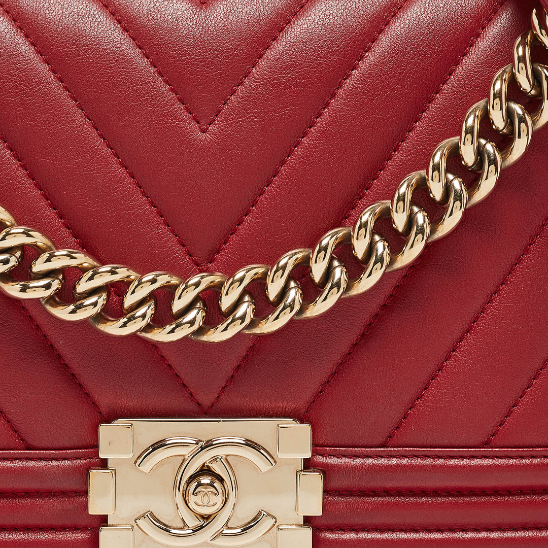 Chanel Red Chevron Leather Medium Boy New Bag