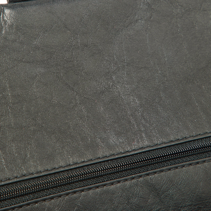 Chanel Black Quilted Aged Leather Reissue 2.55 Classic 227 New Bag