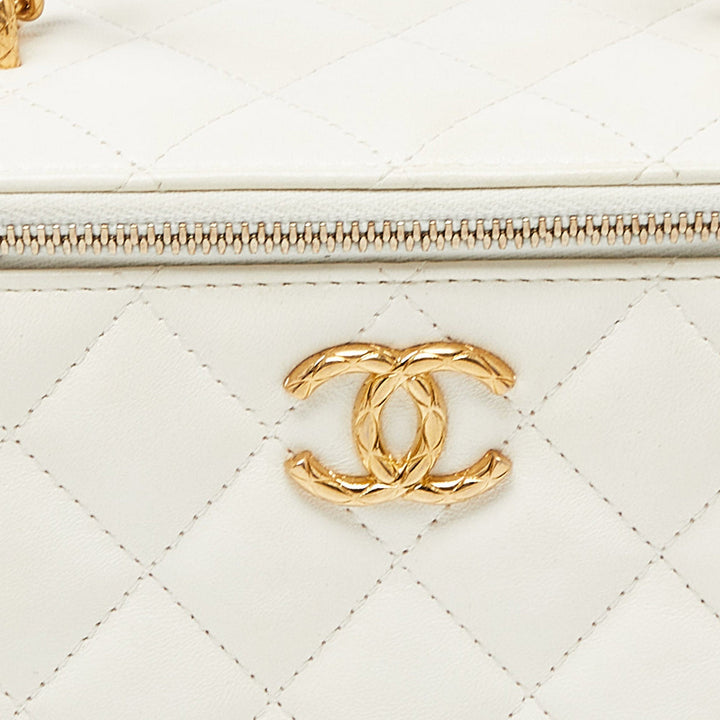 Top Quality Chanel Off White Quilted Leather Vanity Case Chain Bag