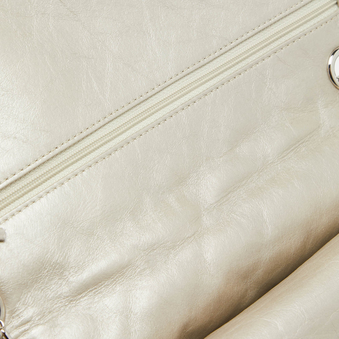 Chanel Beige Quilted Leather 226 Classic Reissue 2.55 New Bag