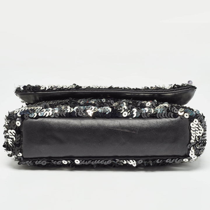 Chanel Black/Silver Sequins New Bag
