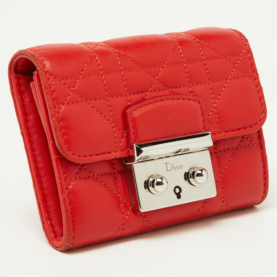 Top quality Dior Red Cannage Leather Miss  Compact Wallet