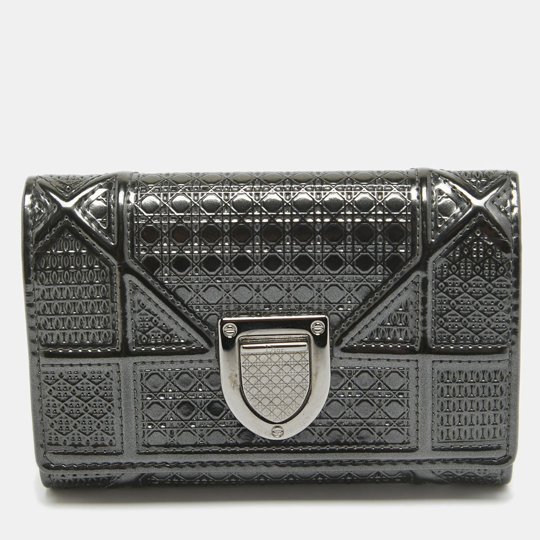 Top quality Dior Grey Microcannage Patent Leather ama Trifold Wallet