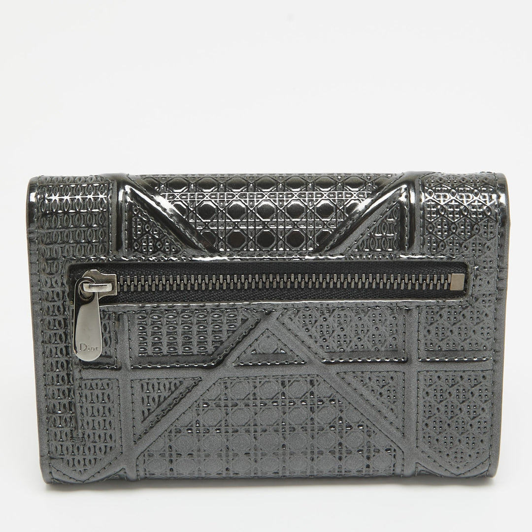 Top quality Dior Grey Microcannage Patent Leather ama Trifold Wallet