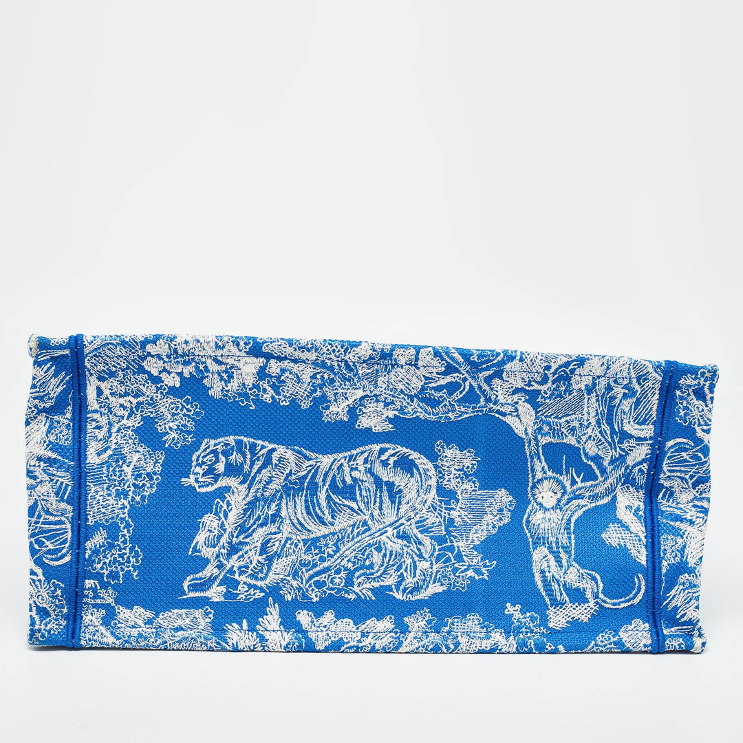 Top quality Dior Blue/White Embroidered Canvas Medium Toile de Jouy Book Tote