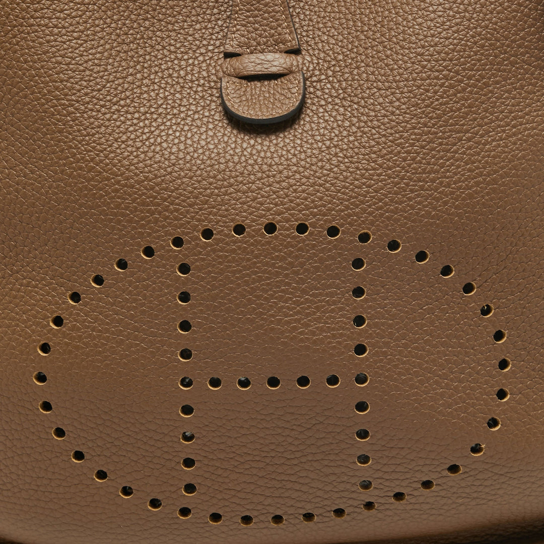 Top quality Hermes Beige De Weimar Taurillon Clemence Leather Evelyne III PM Bag