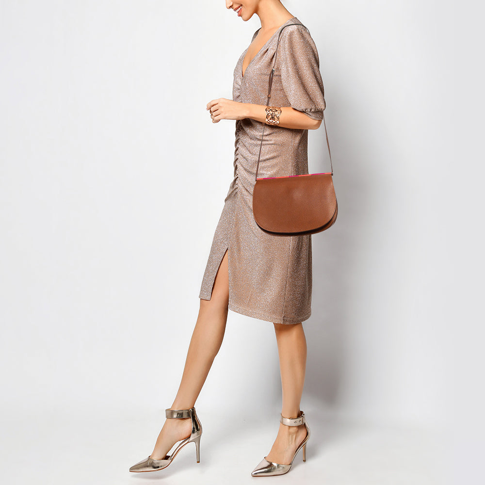 HERMES Fauve/Chevre Pink Barenia Leather Saut Bag