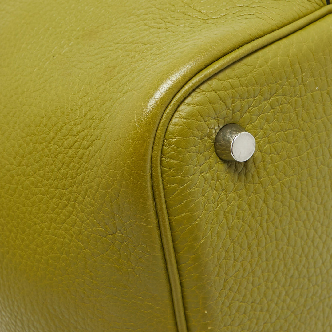 HERMES Vert Chartreuse Taurillon Clemence Leather Picotin 22 Bag