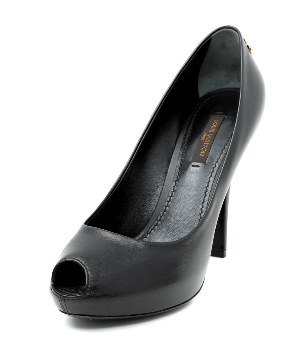Louis Vuitton Black Oh Rreally Pump 36