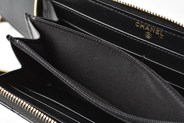Chanel Lambskin Chain Wallet Body Bag