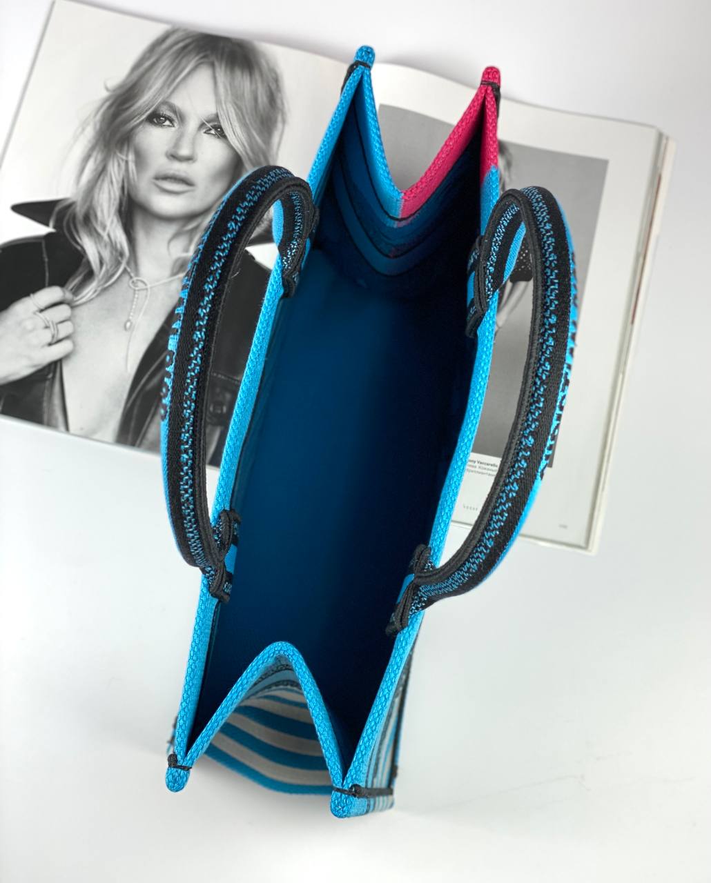 MEDIUM Top quality Dior BOOK TOTE Bright Blue and Bright Pink D-Jungle