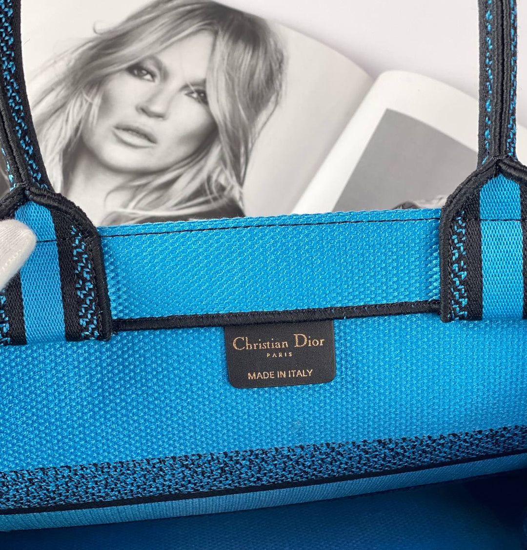 MEDIUM Top quality Dior BOOK TOTE Bright Blue and Bright Pink D-Jungle