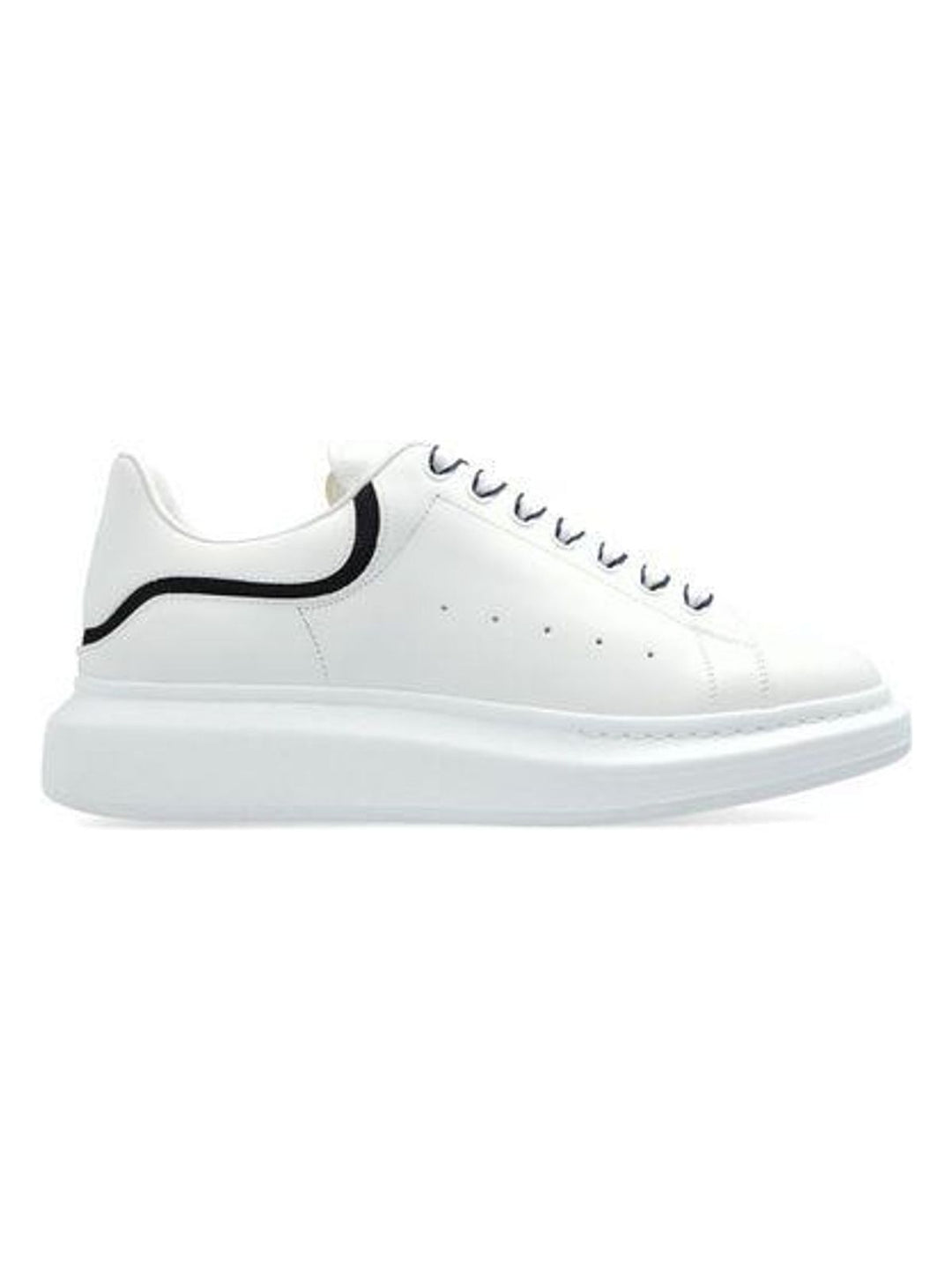 OVERSIZED SNEAKER