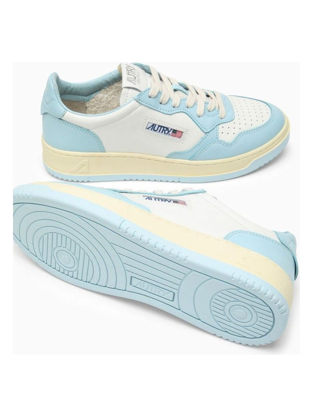 MEDALIST LEATHER WHITE/LIGHT BLUE