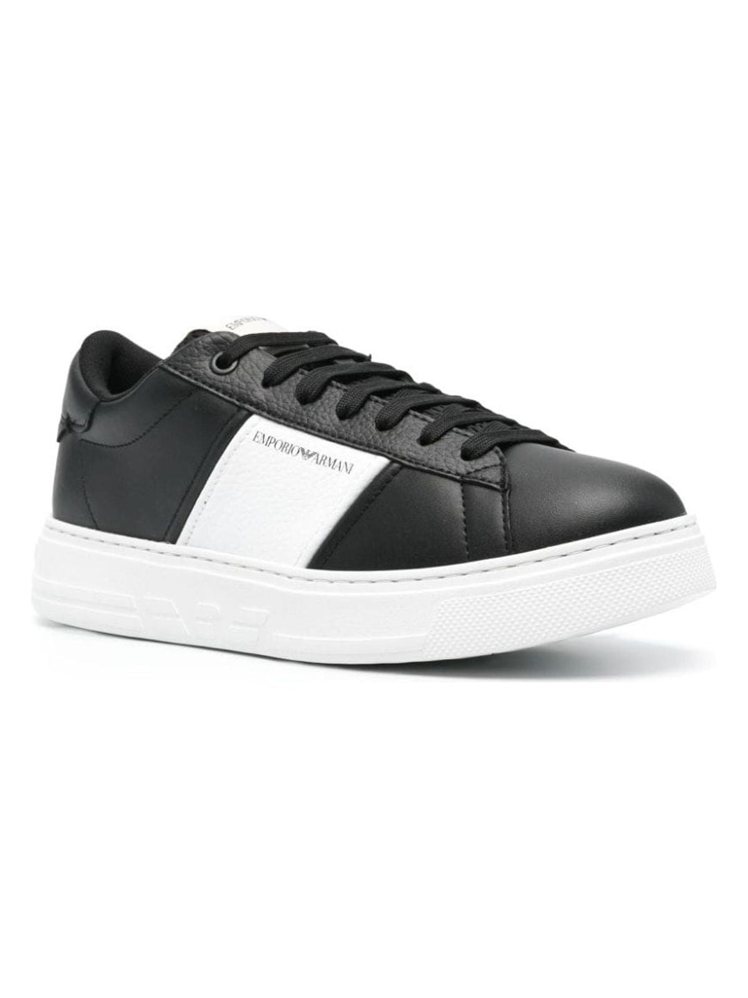 LEATHER SNEAKERS