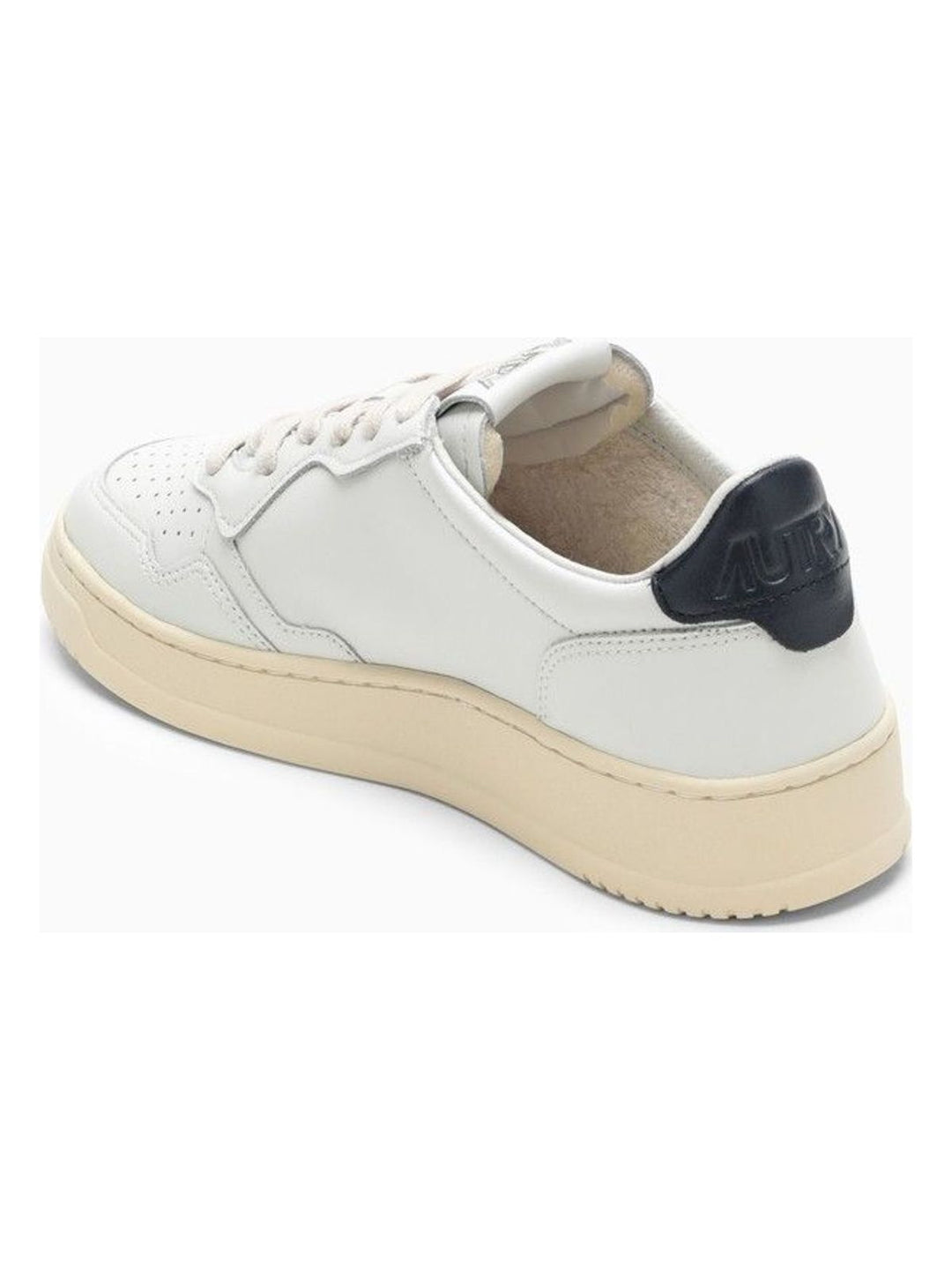 MEDALIST WHITE/SPACE TRAINER
