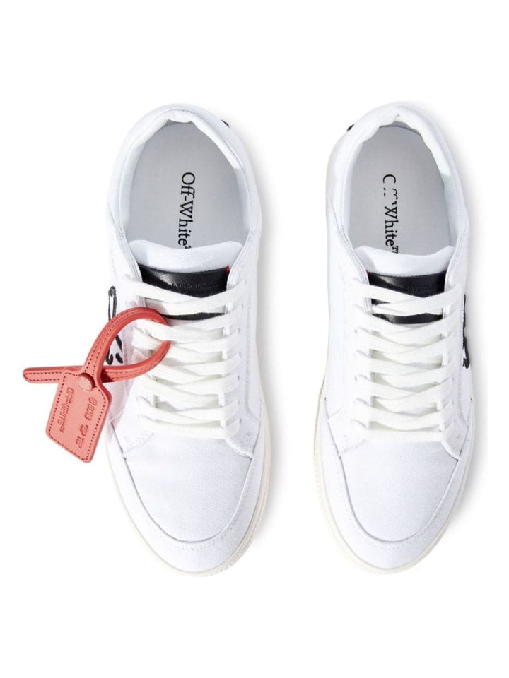 LOW VULCANIZED CANVAS SNEAKERS