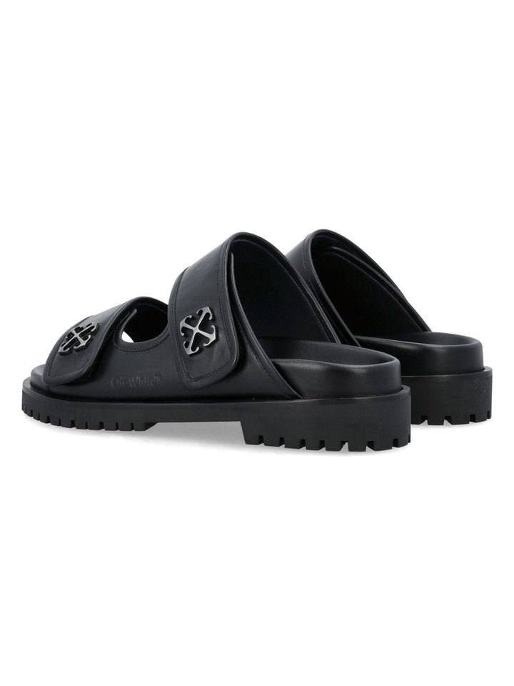 METAL ARROW SANDAL