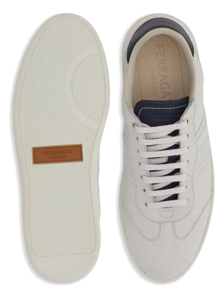 LEATHER SNEAKERS