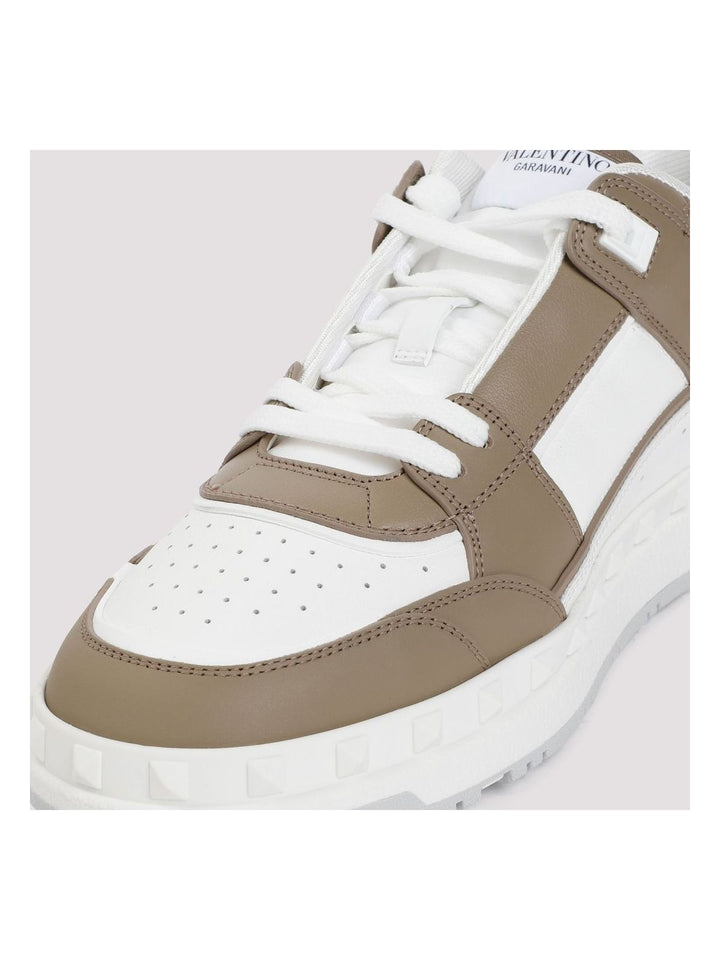 Freedots Sneakers