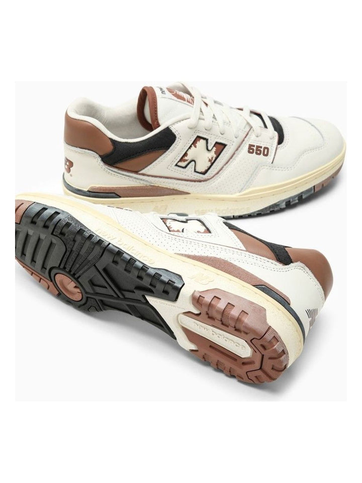 LOW 550 WHITE/VINTAGE BROWN SNEAKERS