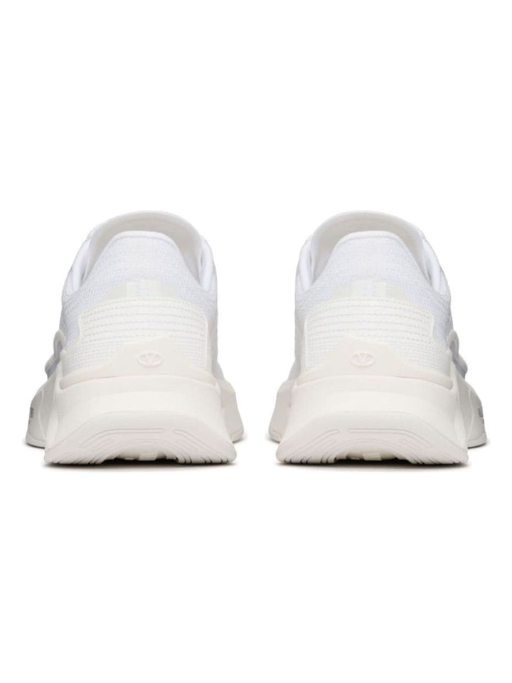 TRUE ACTRESS SNEAKERS