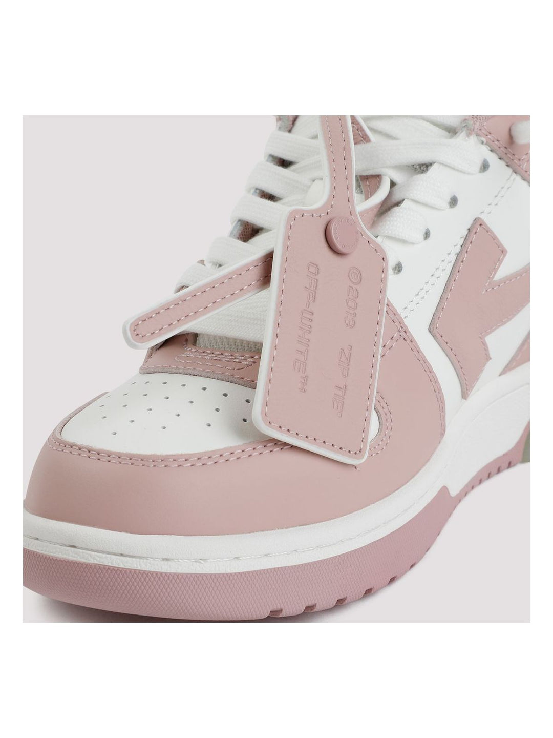 OUT OF OFFICE SNEAKER