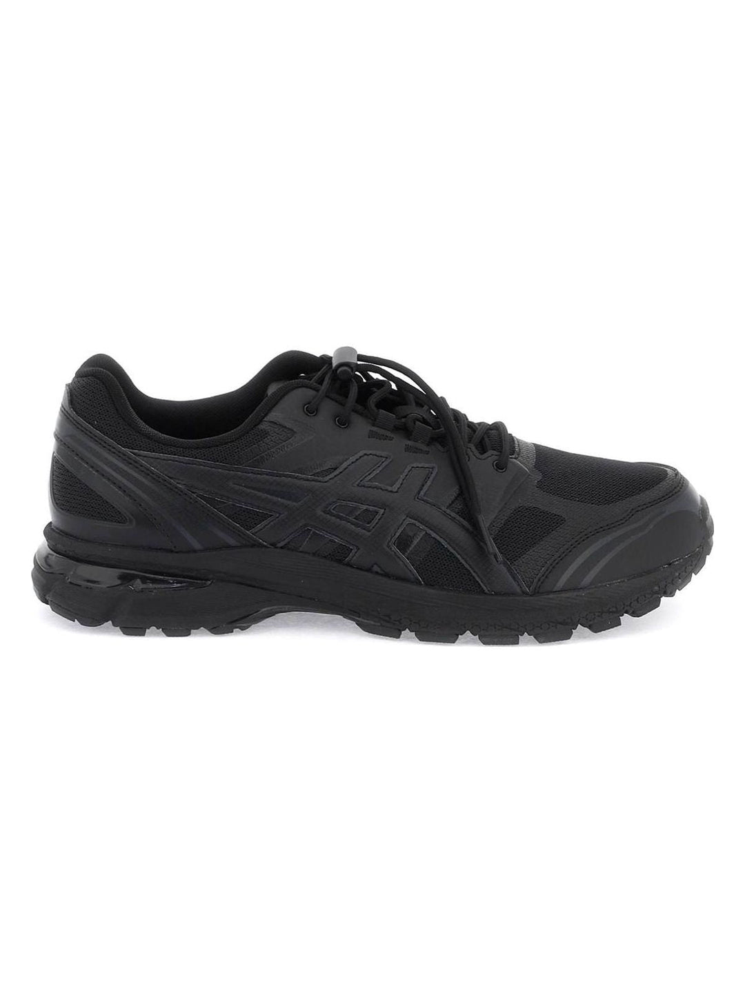 SNEAKERS X ASICS