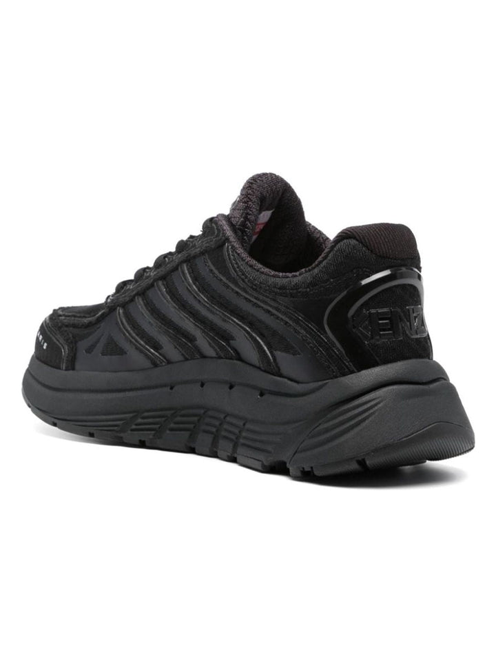TECH RUNNER SNEAKERS