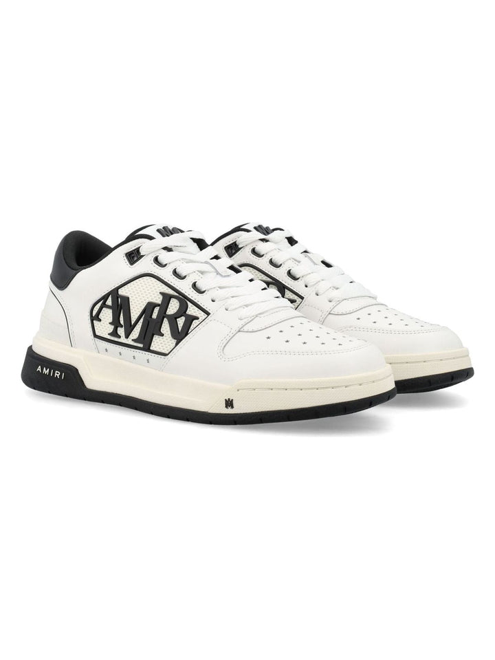 CLASSIC LOW SNEAKERS
