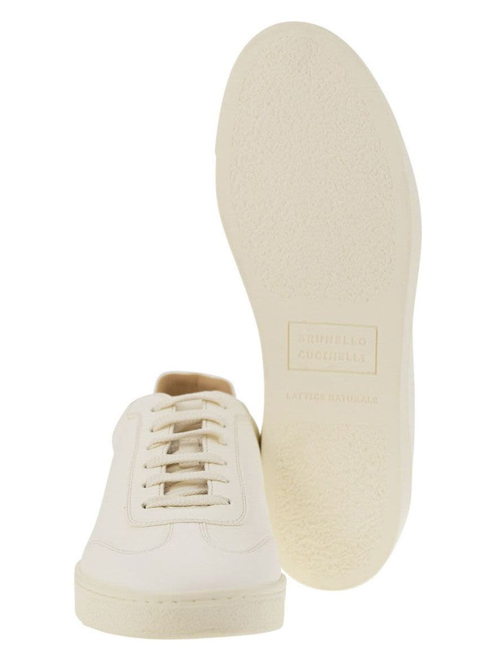 LEATHER SNEAKERS